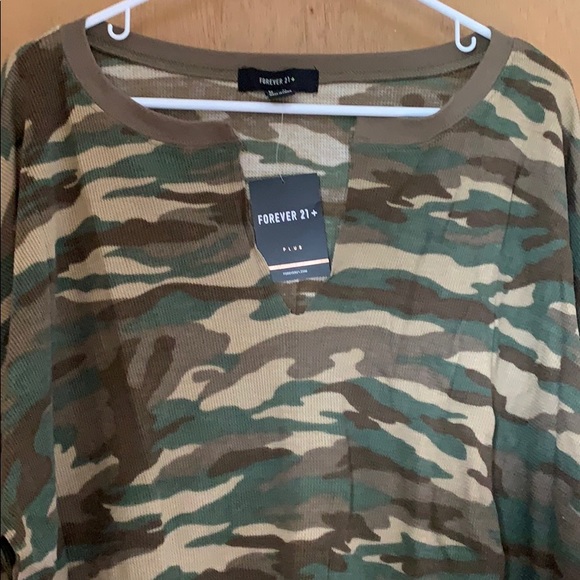 Forever 21+ Camo Thermal Top - Picture 4 of 7
